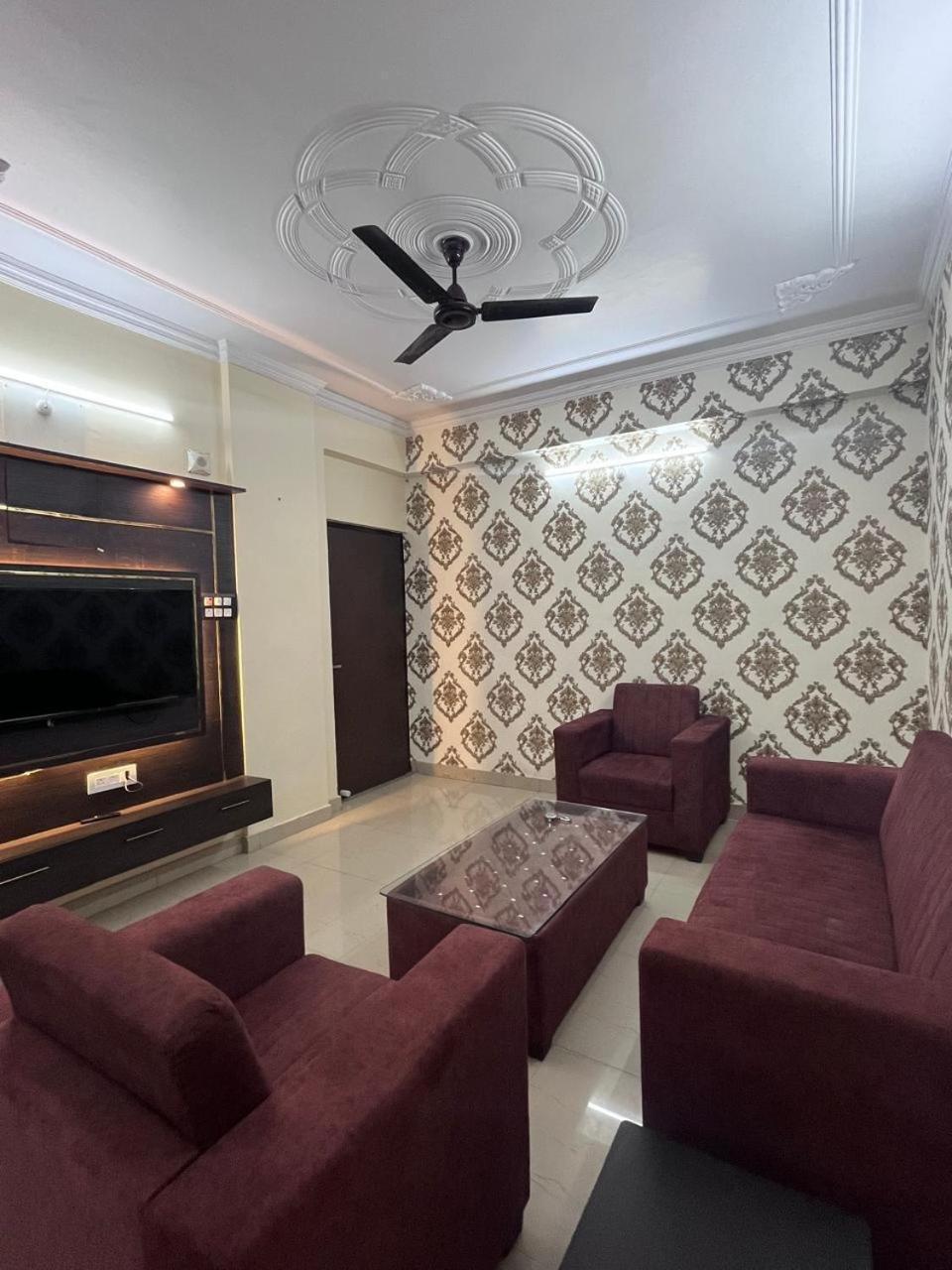 Kashi Anadam Bnb Varanasi Luaran gambar